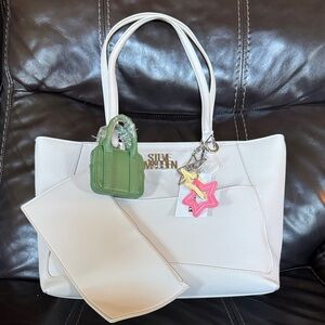 NWT Steve Madden Cream/chalk Tote bag with Green and Pink Charms